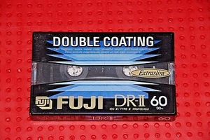 Fuji DR II 60 VS. VI TYP II LEERES KASSETTENBAND (1) (VERSIEGELT) - Bild 1 von 3