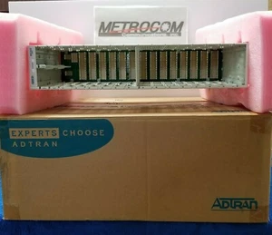 Telaio da 19" ADTRAN MX2820, NUOVO SURPLUS/NUOVO CON SCATOLA/NOB/NUOVO & RICONDIZIONATO(1186001L1) - Foto 1 di 10