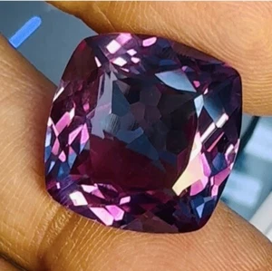 20 Ct Color Change Alexandrite Czochralski Cushion Russian #45 Loose Gemstone - Picture 1 of 2