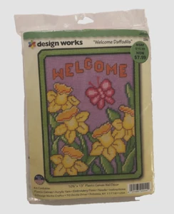 Design Works Plastic Canvis Kit Welcome Daffodils JAS-044-224 Vintage New - Picture 1 of 2