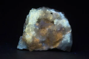 Geoda de cuarzo JH11695 con hidrocarburos, carretera 70 corte de carretera, Woodbury, TN - Imagen 1 de 3