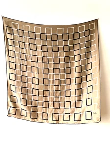 70er Jahre Echo Seidentuch eckig in hellbraun schwarz-weiß geometrisches Muster - Bild 1 von 5