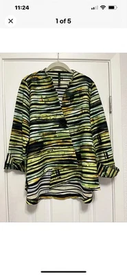 Chaqueta Pretty IC Collection L Excelente Estado. Colores funciona en todas las estaciones Foto 1 de 2