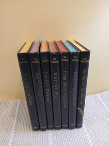 Ian Fleming James Bond 7-Book Hardcover Collection Book Club Edition -Bx 24 - Imagen 1 de 22