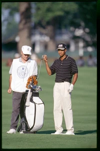 Young Tiger Woods Vintage Style - Iconic Golf Legend - 4x6 Glossy Printed Photo - Bild 1 von 1