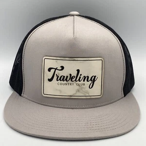 Sombrero de golf Traveling Country Club parche malla Snapback sombrero The Classics de Yupoong - Imagen 1 de 8