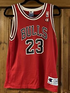 Vintage Chicago Bulls Champion Basketball NBA Jersey Shirt  #23  Michael Jordan