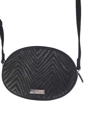 Bolsa tiracolo Vera Bradley preta oval zebra rebanho veludo/veludo 8x6 - Imagem 1 de 4