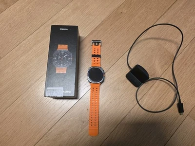 Samsung Smartwatch ( AMOLED ) GALAXY AI WATCH ULTRA eSIM 4G Titanium gray 47 mm - Immagine 1 di 4