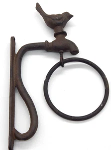 Vintage Gusseisen Rost Patina Wasserhahn Türklopfer oder Handtuchring Halter - Bild 1 von 5