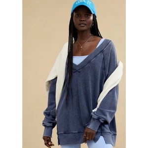 Aerie Downtime Sweatshirt mit V-Ausschnitt Gr. L blau Lounge Travel Oversized - Bild 1 von 10