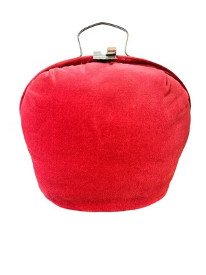 RARE RED VELVET PADDED TEA POT CARRIAGE COZY TEAPOT HOLDER TRANSPORTER  THEEMUTS - Image 1 of 4
