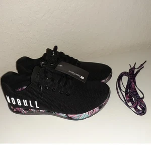 Nobull Damen schwarz pink mehrfarbig Superstoff Sneaker Hebeschuhe 8,5 NEU - Bild 1 von 9