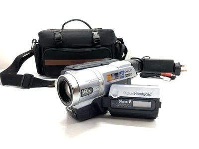 Sony DCR-TRV140E Digital8 Tape Digital Video Camera HANDYCAM Full Working Set - Image 1 of 4
