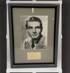 Vintage Movie Star icon Sir Laurence Olivier Framed Autograph And Photo - Picture 1 of 10