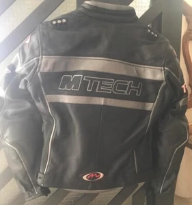 giubbino moto in pelle M Tech T Rex taglia 44 - Foto 1 di 6