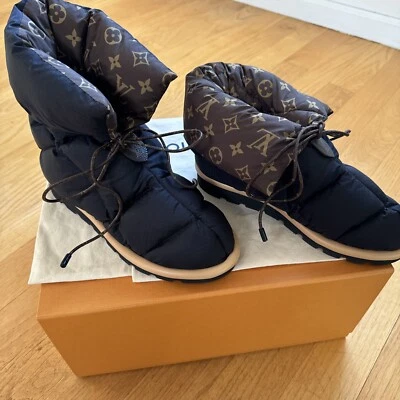 Louis Vuitton BOTA TOBILLO NIEVE Y ALMOHADA REPELENTE AL AGUA NYLON NUEVA TALLA 39 Foto 1 de 4
