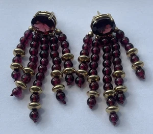 "Impresionantes pendientes colgantes vintage de 2,25"" con cuentas de granate de oro amarillo de 14 quilates" - Imagen 1 de 10