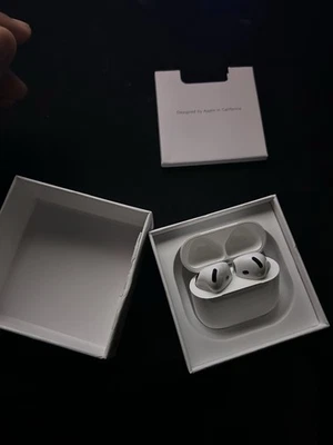 Apple AirPods 4ta Generación ANC Cancelación Activa de Ruido Abierto/Sin Usar Foto 1 de 2