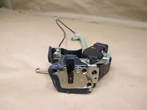 Actuador de pestillo de cerradura de puerta delantera izquierda Lexus UZJ100L LX470 2003-2007 - Imagen 1 de 12