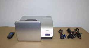 Promethean EST-P1 WXGA 3000 ANSI HDMI 1080i 3D Ultra Short Throw DLP Projector - Picture 1 of 6