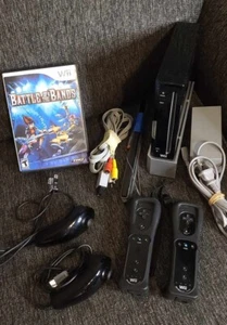 Black Wii console BUNDLE, game and accessories - TESTED and WORKING - Picture 1 of 4