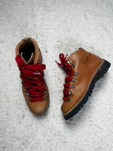 Danner Mountain Light Cascade Boots Brown Red Laces Size 7.5 - Picture 1 of 5