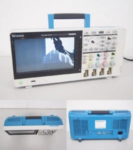 Tektronix TBS2000 oscilloscopio digitale al fosforo spazzatura per parti spedizione gratuita JP - Foto 1 di 10