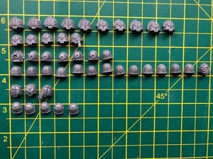 Various Dark Angel Shoulder Pads (firstborn and primaris) - Picture 1 of 6