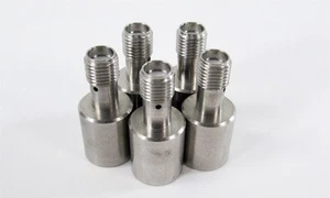NEW Lot of (5) Quick Push-On SMA Female to SMA Female Connectors - Picture 1 of 3