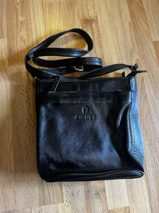 Etienne Aigner Black Leather Crossbody Bag with Adjustable Strap - Picture 1 of 4