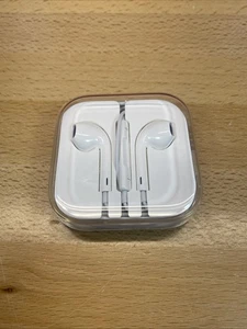 NEW OEM Apple iPhone Wired Earpods Earphones Earbuds 3.5mm Jack 🚛💨FREE SHIP - Photo 1 sur 8