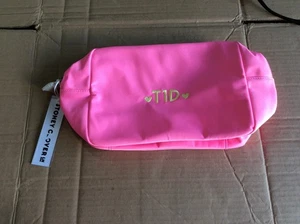 Stoney Clover Lane Pink Zip Pouch Tasche - T1D Herz Stickerei - Neu - Bild 1 von 8