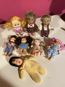 Lotto di Mini bambole in discrete condizioni Vintage - Foto 1 di 6