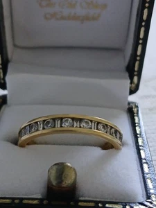 Diamond Ring - Picture 1 of 5