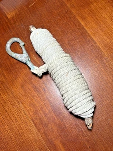 Vintage 44Ft Tree / Pole Safety Climbers Rope Metal Lobster Spring Clasp One End - Picture 1 of 7