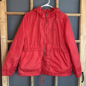 Giacca impermeabile Tommy Hilfiger uomo con cappuccio rosso taglia L 23x31 full zip - Foto 1 di 11