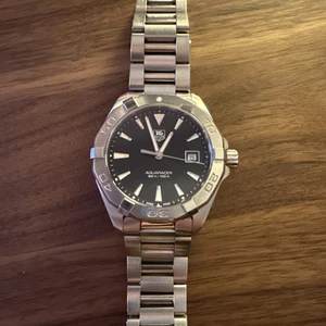 Tag Heuer Aquaracer WAY1110 - Picture 1 of 10