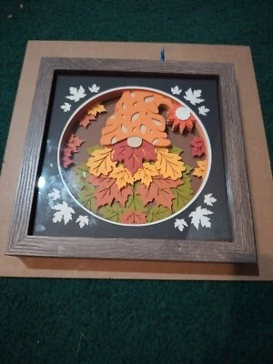 Letrero de caja de sombra - Gnomos de feliz otoño - Cartulina de gnomos nueva hecha a medida  Foto 1 de 4