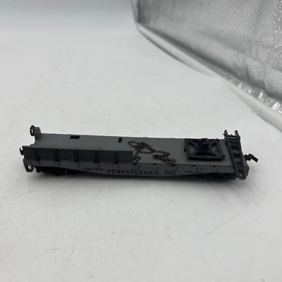 LIONEL HO SCALE GRAY PENNSYLVANIA DERRICK CAR #0860200 - FOR PARTS - Image 1 of 4