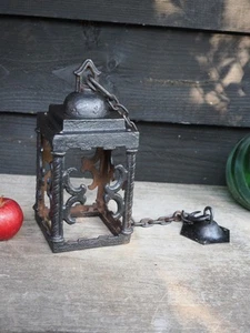 Eine fabelhafte seltene gusseiserne gotische Veranda Laterne an Kette Mops - Bild 1 von 18