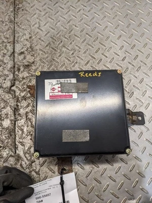 Módulo de control electrónico ECM del motor de 4 cilindros para camioneta Nissan 92-93 1173508 Foto 1 de 4