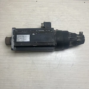 INDRAMAT BRUSHLESS SERVO MOTOR MAC090B-0-P0-4-C/110-A-0/WI518LV/S001 - PARTS - Picture 1 of 6