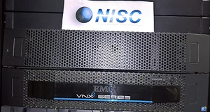 EMC VNXe 3100 + Shelf - Working Unit - 3.6 Tb SAS 15K - 9 Tb Sas 7.2K - Photo 1/3