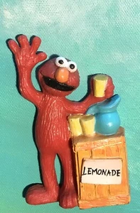 Elmo Lemonade Stand Vintage Avon Magnet Sesame Street - Picture 1 of 2