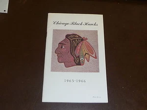 1965 1966 CHICAGO BLACK HAWKS HOCKEY MEDIA GUIDE EX-MINT - Picture 1 of 2