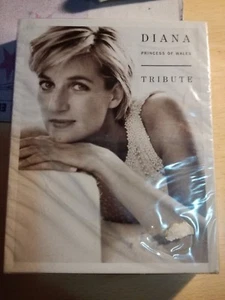 DIANA Princess of Wales TRIBUTE - 2 MUSICASSETTE SIGILLATE - 1997 - Picture 1 of 1