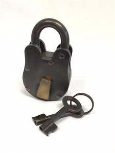 3" Iron Skeleton Key Padlock Heavy Duty Working Lock - Picture 1 of 7