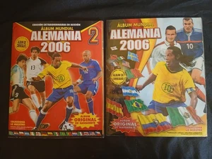 Exklusives Lot: 2 komplette Deutschland WM 2006 Alben (Navarrete Verlag)  - Bild 1 von 24
