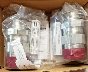 (2) RACCORDO CAVO TERMINATORE COOPER CROUSE HINDS TMCX4140 1 1/4" - Foto 1 di 2